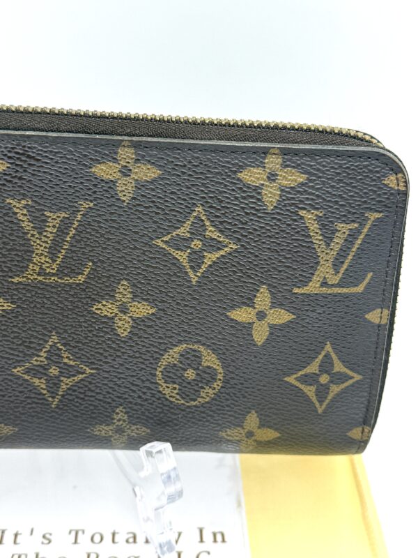 Authentic Louis Vuitton Zippy wallet, monogram, with LV box and LV dustbag included - Image 5