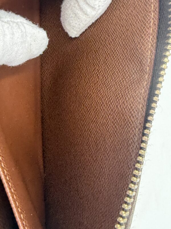 Authentic Louis Vuitton Zippy wallet, monogram, with LV box and LV dustbag included - Image 21