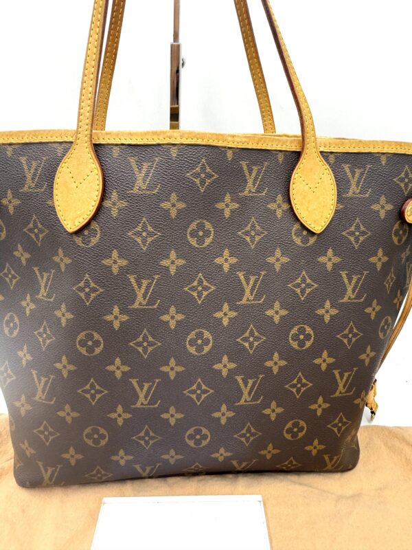 Authentic Louis Vuitton Neverfull MM, Monogram, with LV dustbag included - Image 7