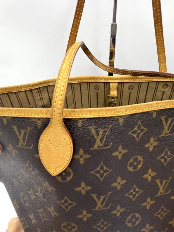 Authentic Louis Vuitton Neverfull MM, Monogram, with LV dustbag included - Image 17