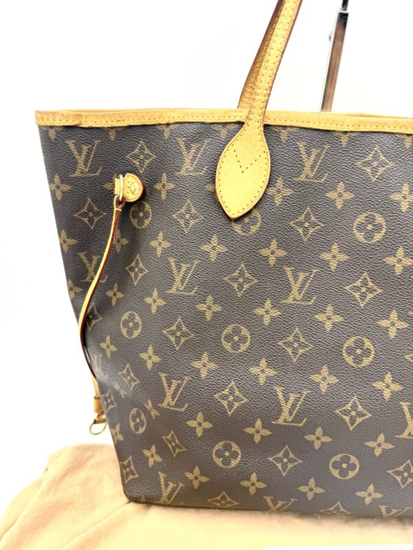 Authentic Louis Vuitton Neverfull MM, Monogram, with LV dustbag included - Image 25