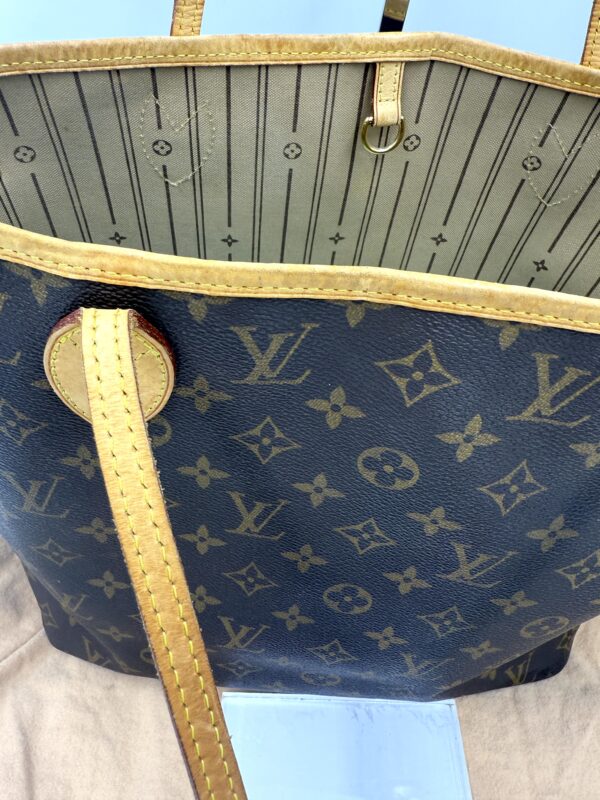 Authentic Louis Vuitton Neverfull MM, Monogram, with LV dustbag included - Image 29