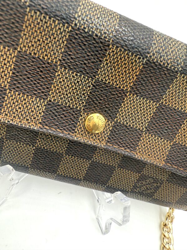 Authentic Louis Vuitton Sarah wallet, Damier Ebene, with organizer to wear as crossbody and gold generic chain included - Image 5
