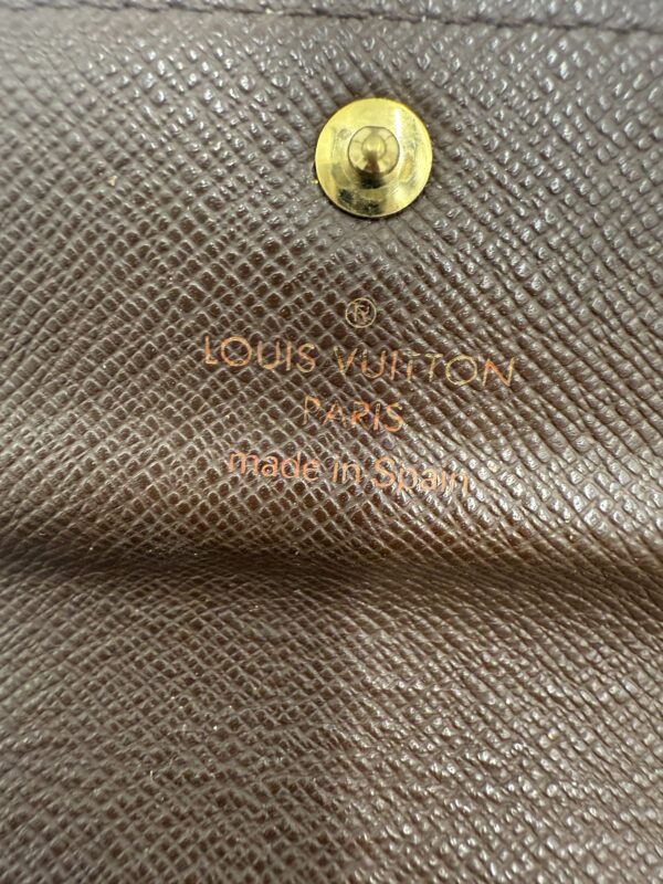 Authentic Louis Vuitton Sarah wallet, Damier Ebene, with organizer to wear as crossbody and gold generic chain included - Image 11