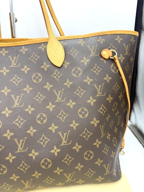 Authentic Louis Vuitton Neverfull GM, monogram, with beige interior, LV dustbag included - Image 8