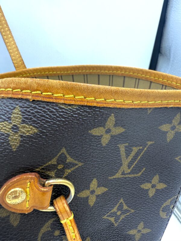 Authentic Louis Vuitton Neverfull GM, monogram, with beige interior, LV dustbag included - Image 18