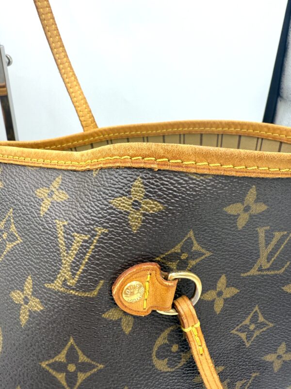 Authentic Louis Vuitton Neverfull GM, monogram, with beige interior, LV dustbag included - Image 19