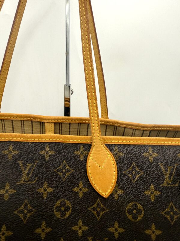 Authentic Louis Vuitton Neverfull GM, monogram, with beige interior, LV dustbag included - Image 32