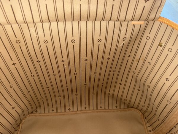 Authentic Louis Vuitton Neverfull GM, monogram, with beige interior, LV dustbag included - Image 37