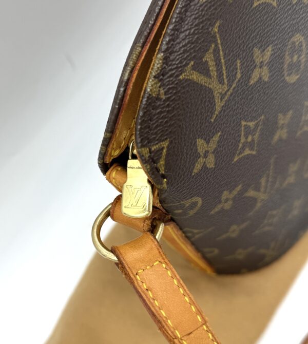 Authentic Louis Vuitton Drouot Crossbody with dustbag - Image 6
