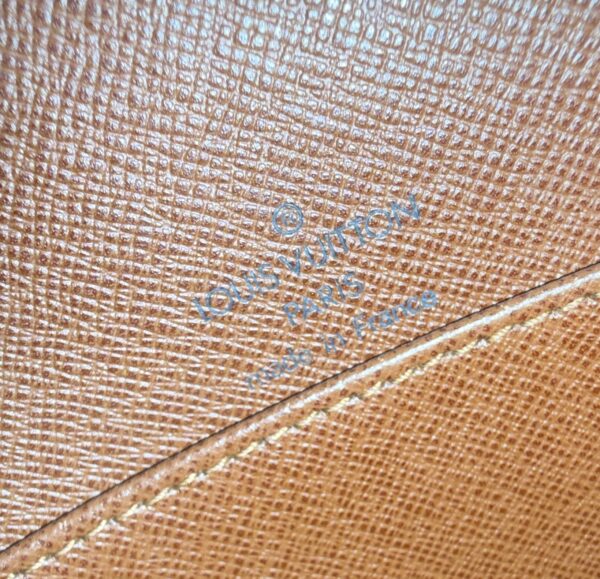 Authentic Louis Vuitton Drouot Crossbody with dustbag - Image 23