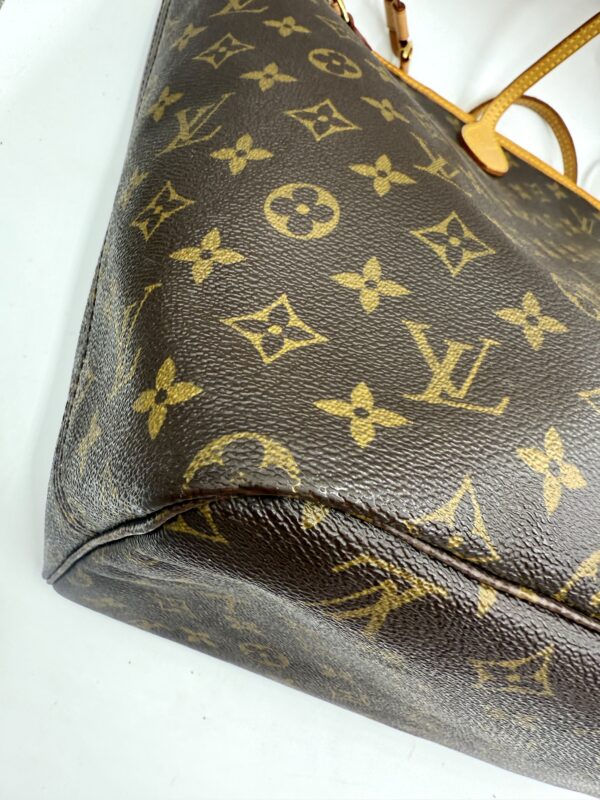 Authentic Louis Vuitton Neverfull GM, monogram, with beige interior, LV dustbag included - Image 22