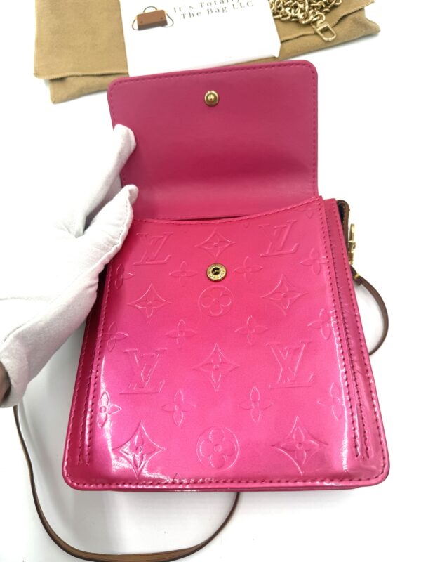 Authentic Louis Vuitton Pink Mott with original strap and generic crossbody chain and dustbag included - Image 13