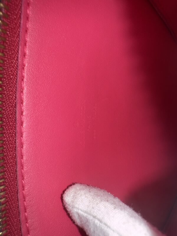 Authentic Louis Vuitton Pink Mott with original strap and generic crossbody chain and dustbag included - Image 18