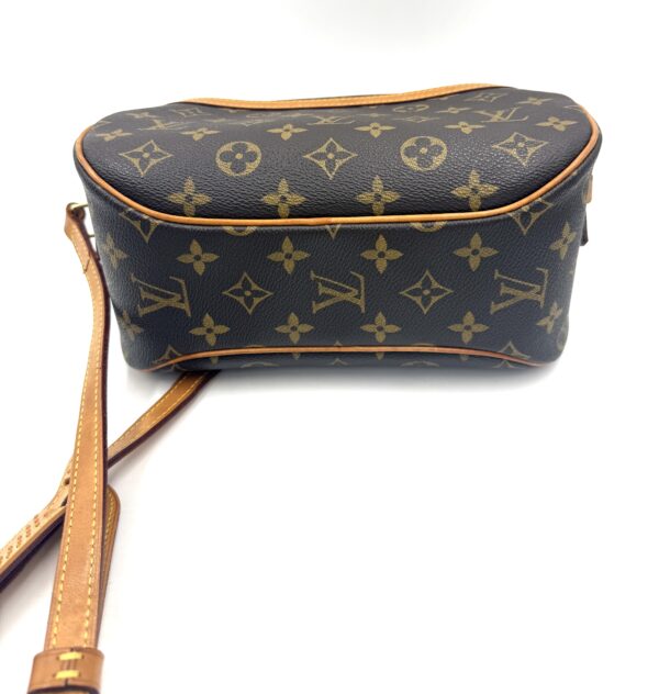 Authentic Louis Vuitton Blois Crossbody with LV dustbag included - Image 18