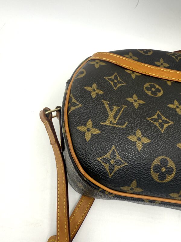 Authentic Louis Vuitton Blois Crossbody with LV dustbag included - Image 14