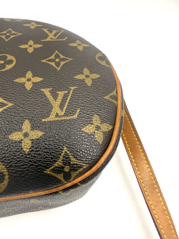 Authentic Louis Vuitton Blois Crossbody with LV dustbag included - Image 16