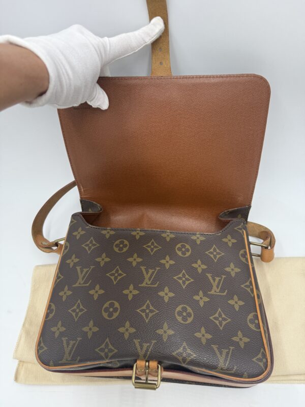 Authentic Louis Vuitton Cartouchiere GM crossbody with LV dustbag included - Image 11