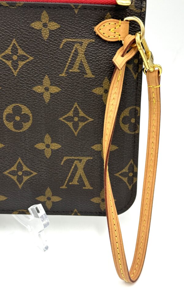 Authentic Louis Vuitton Neverfull Pouch MM/GM, Monogram and cerise red - Image 7