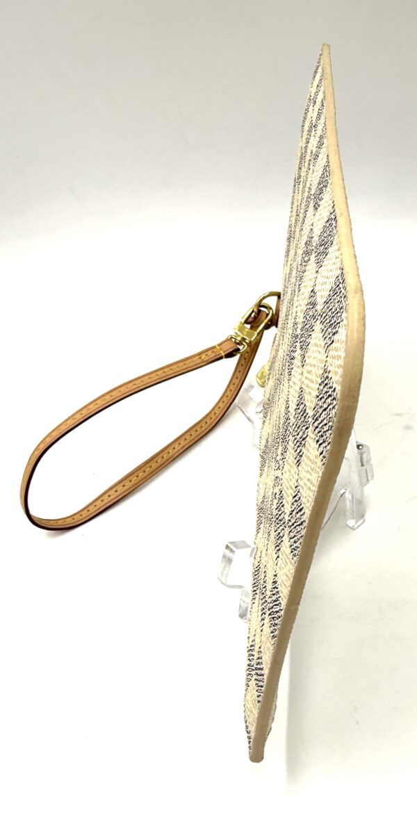 Authentic Louis Vuitton Neverfull MM/GM pouch, Azur/Beige - Image 10