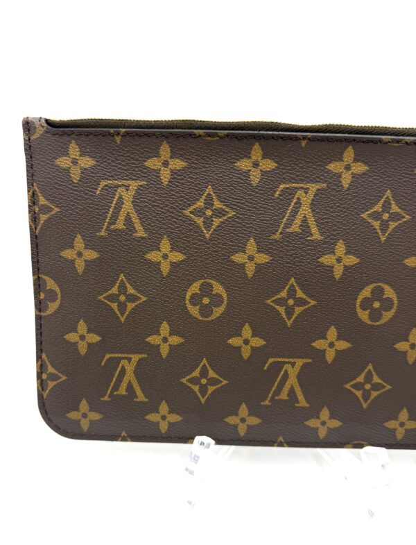 Authentic Louis Vuitton Neverfull MM/GM pouch, Monogram beige - Image 5