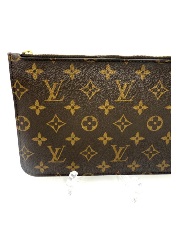 Authentic Louis Vuitton Neverfull MM/GM pouch, Monogram beige - Image 8