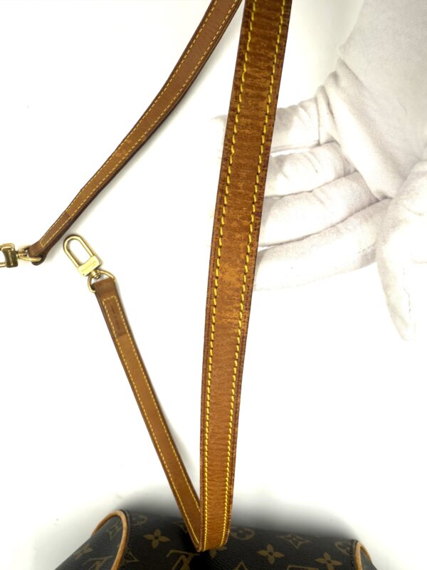 Authentic Louis Vuitton Ellipse MM, with LV strap or gold generic crossbody strap - Image 34