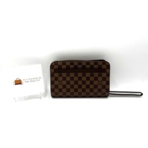 Authentic Louis Vuitton St Louis Clutch, Ebene