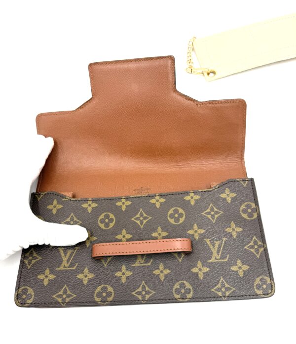 Authentic Louis Vuitton Rare Vintage Challiot clutch with organizer to wear as crossbody and generic gold chain included - Image 14