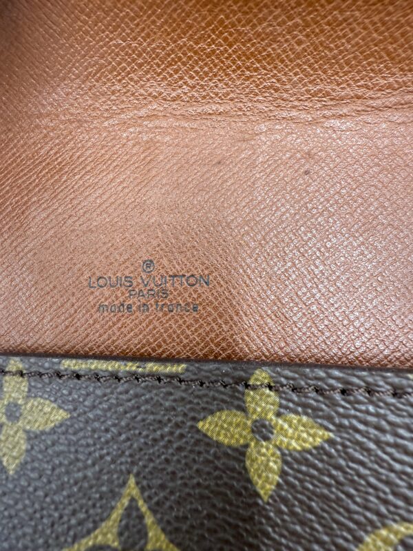 Authentic Louis Vuitton Rare Vintage Challiot clutch with organizer to wear as crossbody and generic gold chain included - Image 15