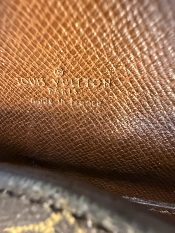 Authentic Vintage Louis Vuitton St Cloud PM with original strap removed and generic gold chain crossbody strap included - Image 16