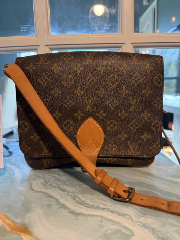 Authentic Louis Cartouchiere GM with LV dustbag included - Image 5