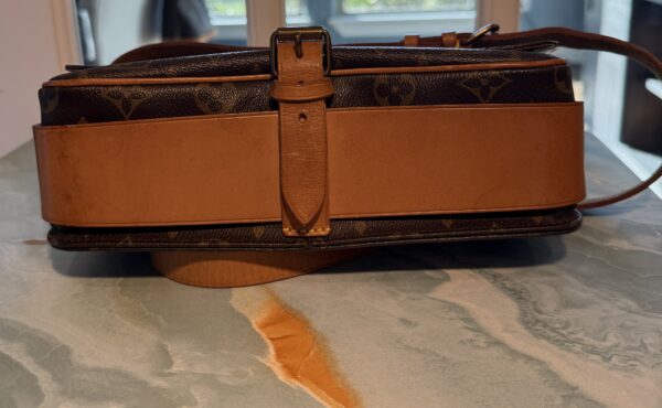 Authentic Louis Cartouchiere GM with LV dustbag included - Image 11
