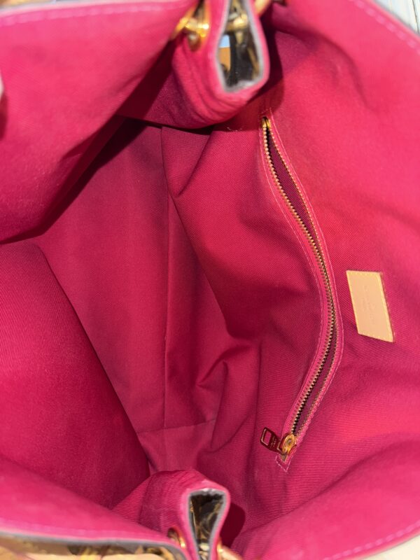 Authentic Louis Vuitton Graceful PM, Pivoine/Monogram, with LV box, LV tag, and LV dud tag included - Image 27