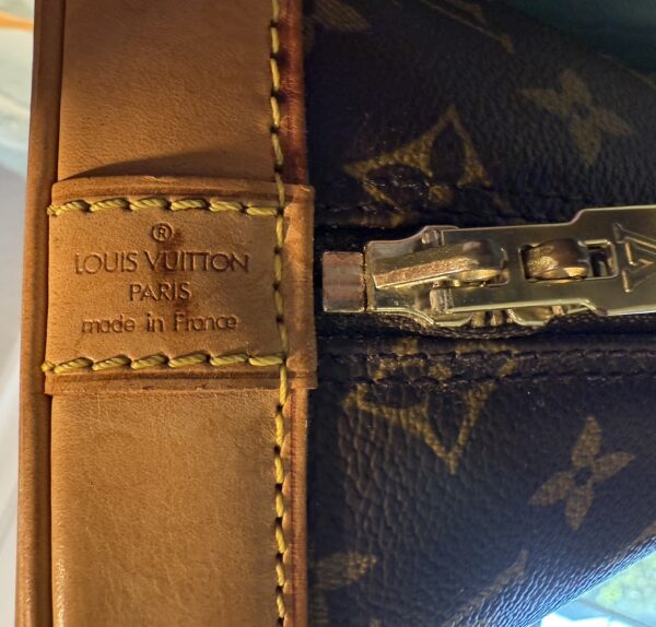 Authentic Louis Vuitton Alma PM with LV lock attached (no key) and generic crossbody chain included - Image 19