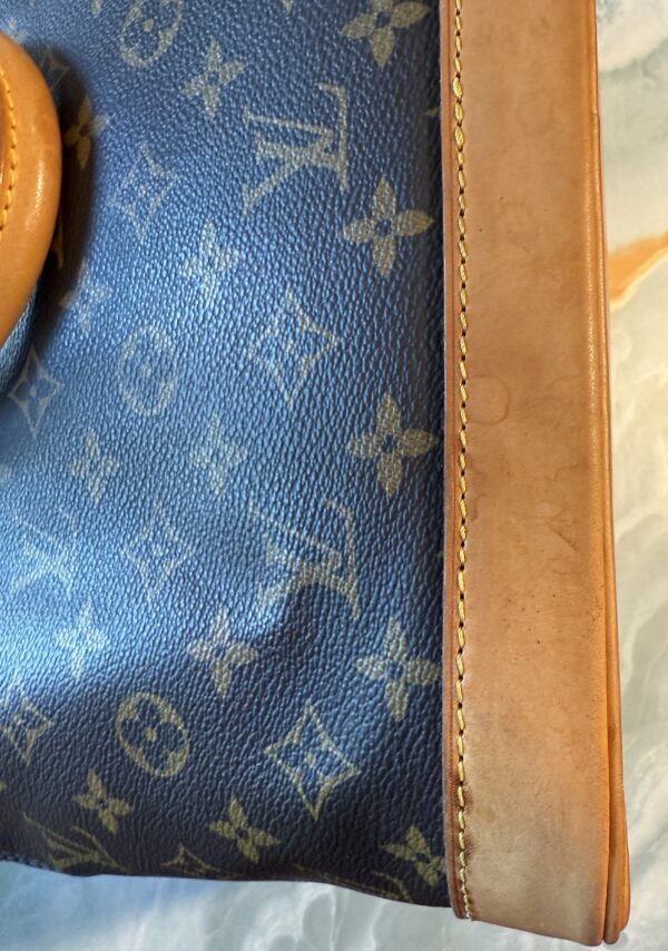 Authentic Louis Vuitton Alma PM with LV lock attached (no key) and generic crossbody chain included - Image 23