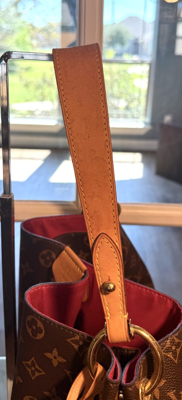 Authentic Louis Vuitton Graceful MM, Peony/Pivoine (choose from drop down for bag bundle only or to add generic crossbody strap) - Image 22