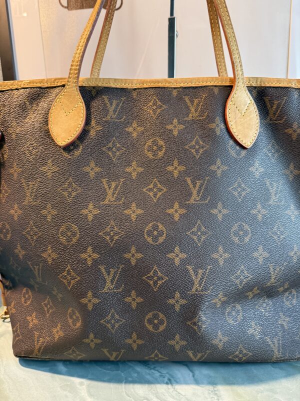 Authentic Louis Vuitton Neverfull MM, Monogram Beige with LV dustbag included - Image 14