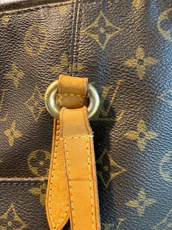 Authentic Louis Vuitton Totally GM - Image 10