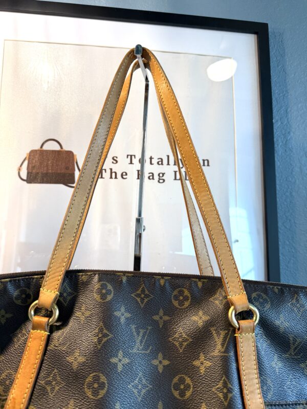 Authentic Louis Vuitton Totally GM - Image 13