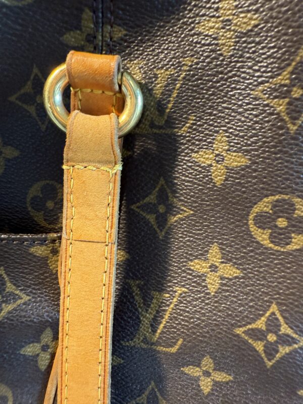 Authentic Louis Vuitton Totally GM - Image 17