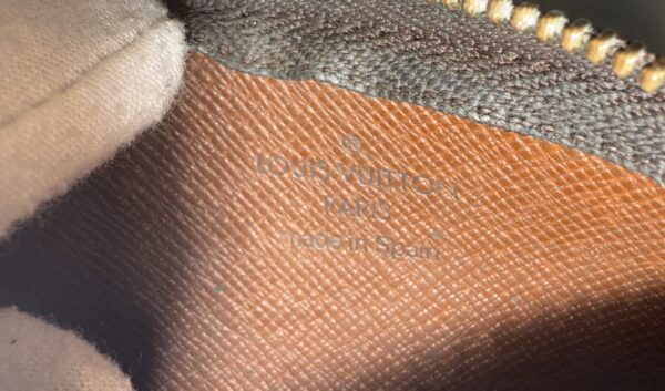 Authentic Louis Vuitton Key Cles Pouch - Image 13