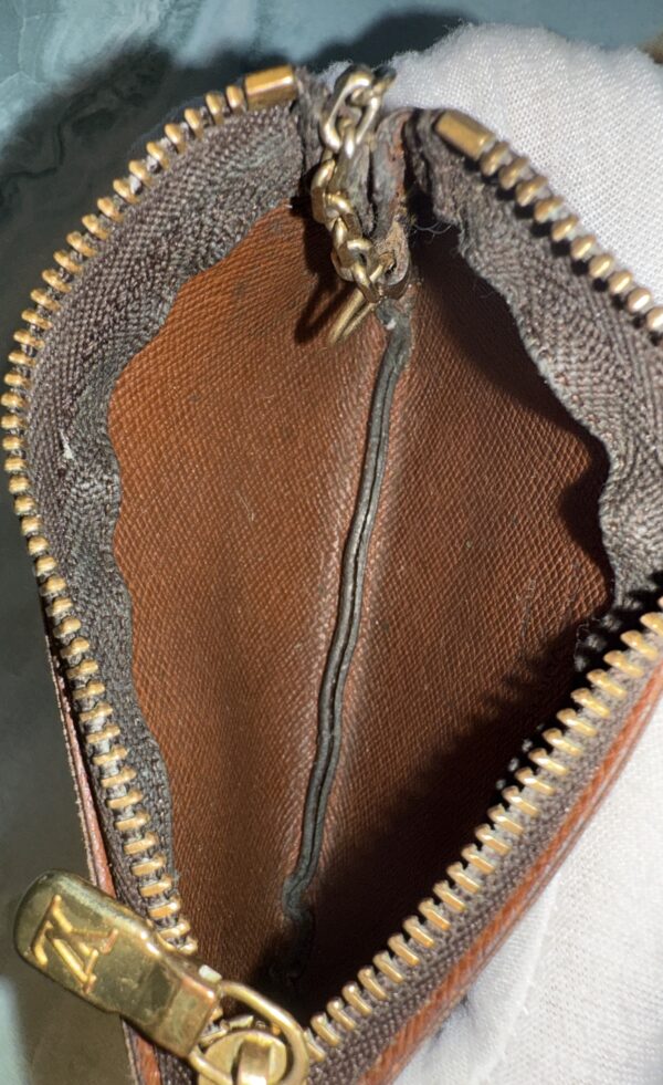 Authentic Louis Vuitton Key Cles Pouch - Image 15