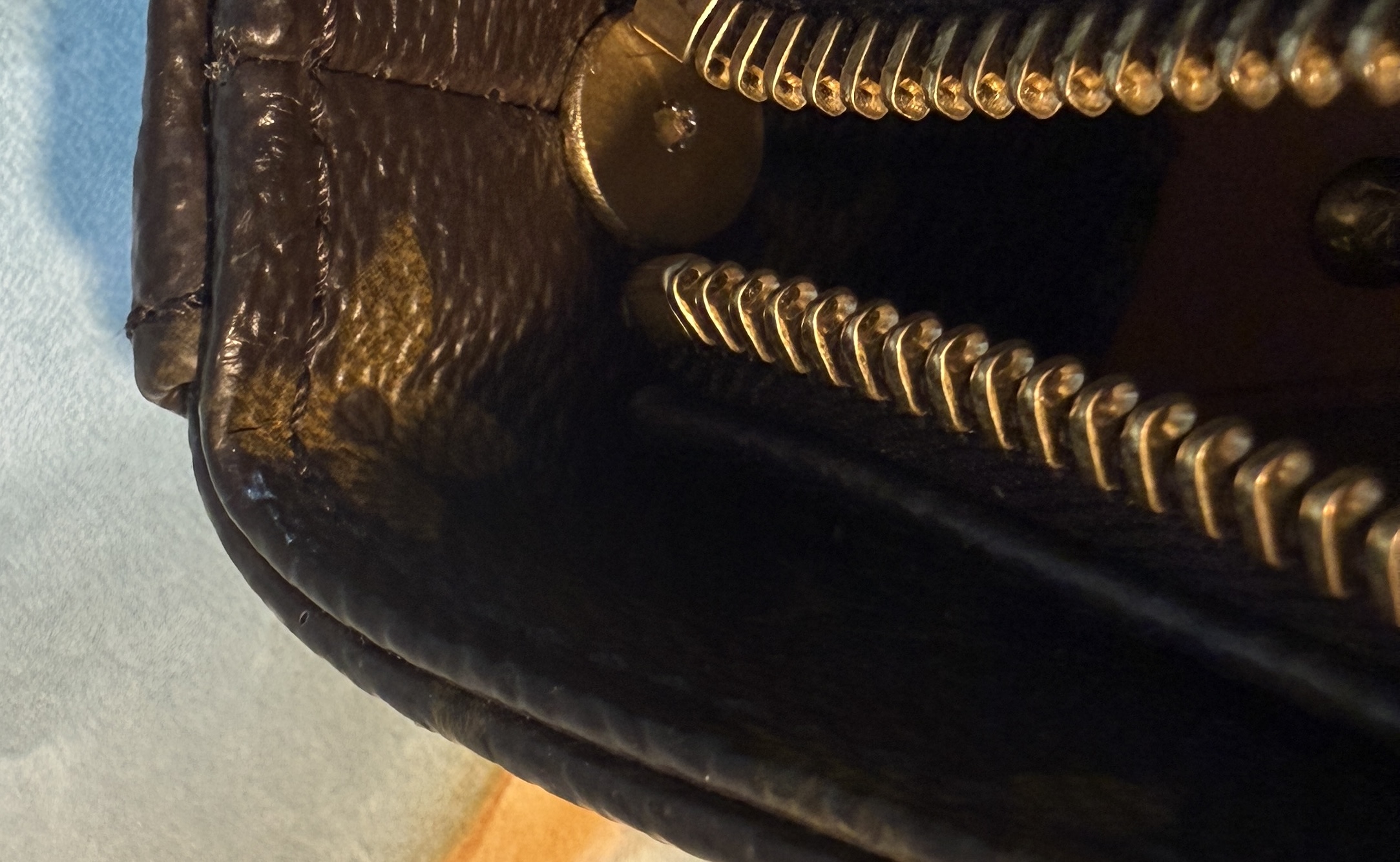 Authentic Louis Vuitton Looping GM, converted to crossbody, choose your own generic strap, original strap included (unattached) - Image 21