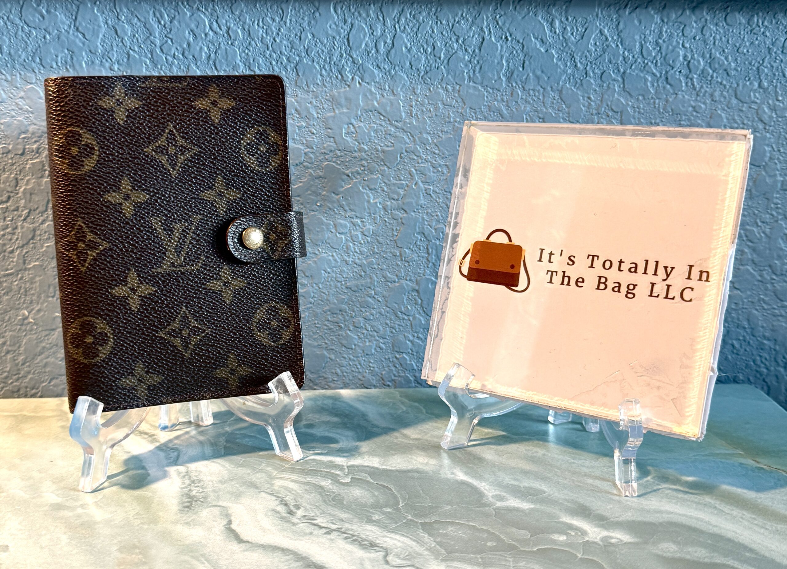 Authentic Louis Vuitton Agenda PM, monogram