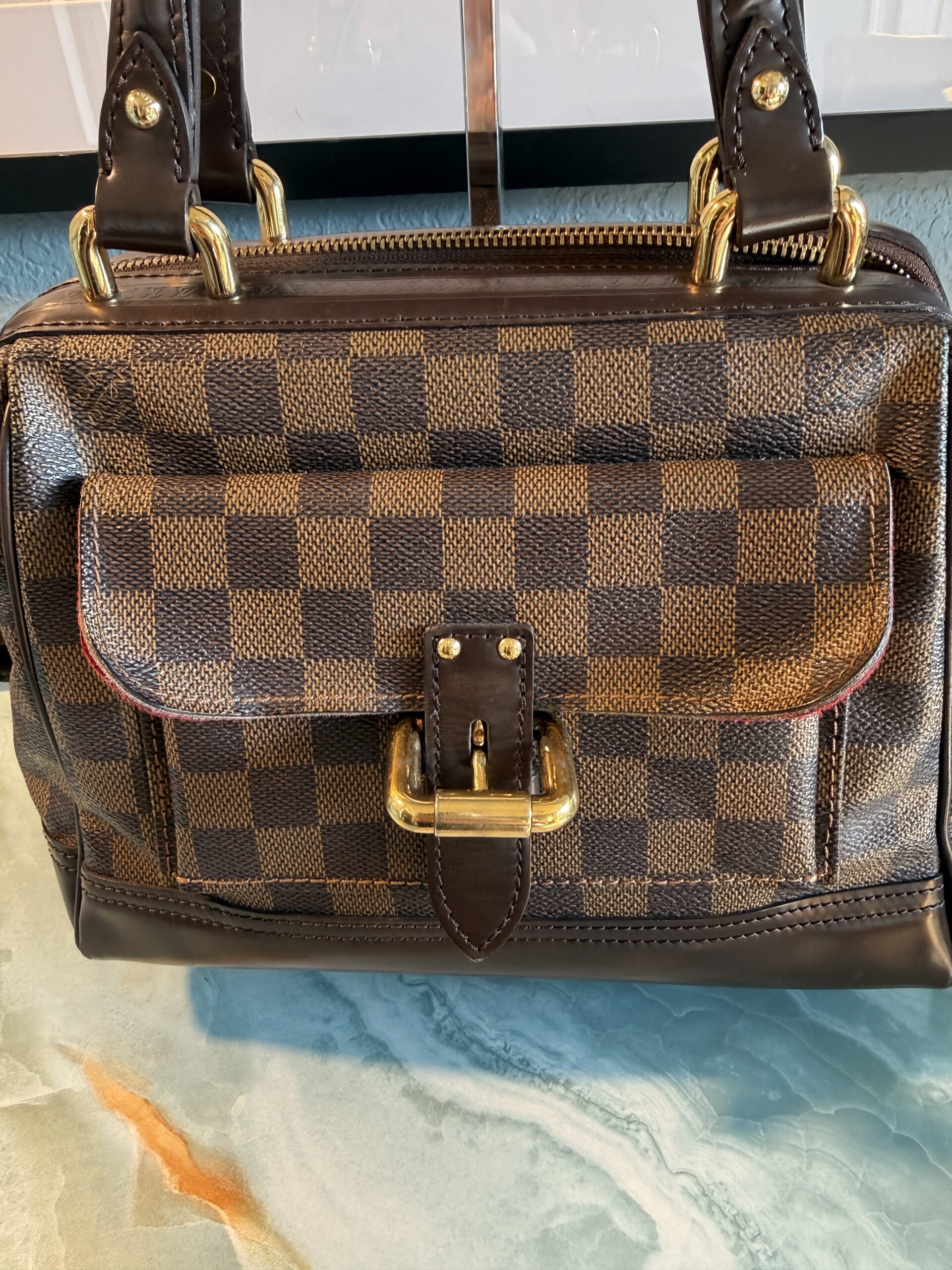Authentic Louis Vuitton Knightsbridge with LV dustbag included - Image 4