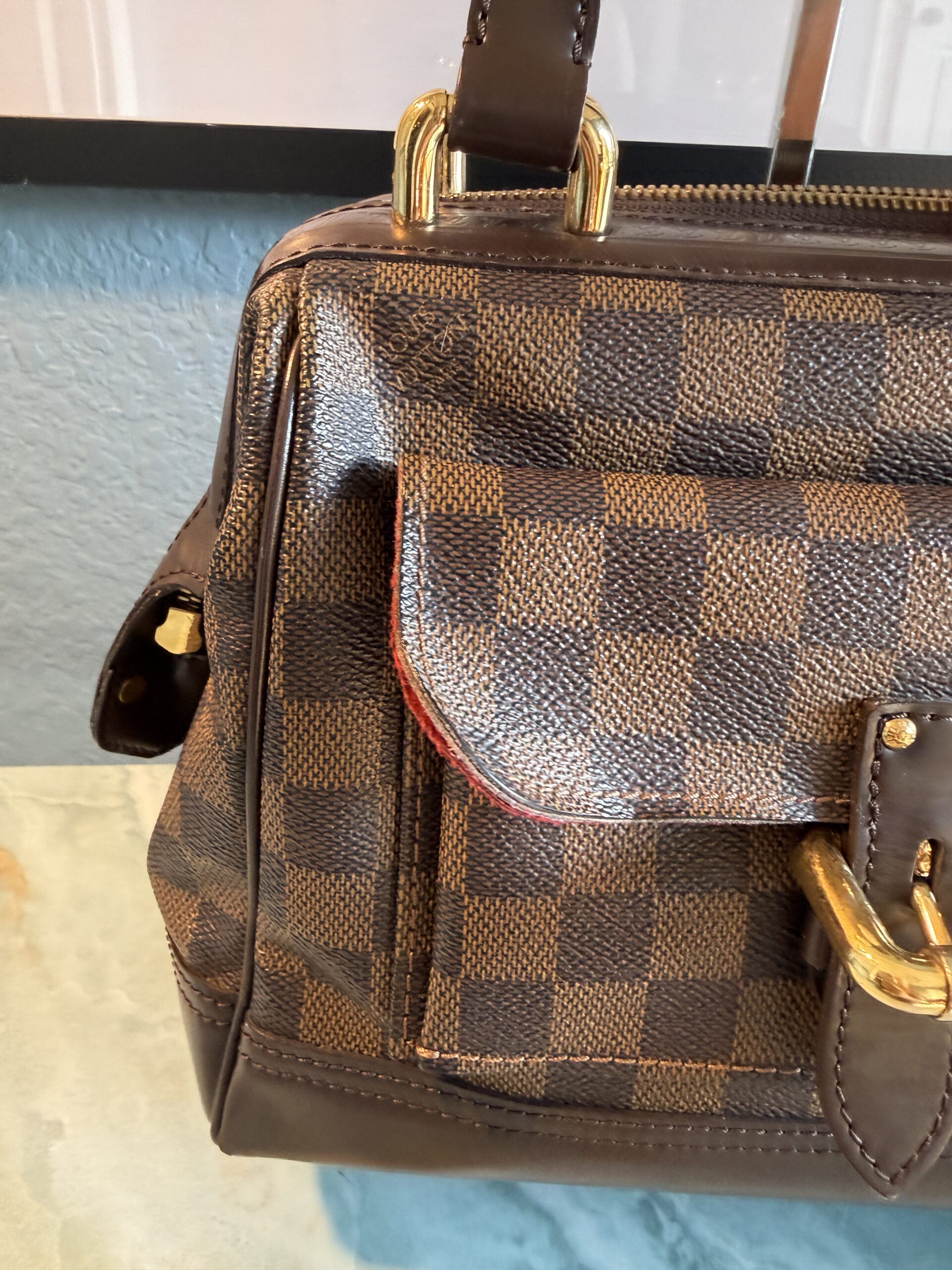 Authentic Louis Vuitton Knightsbridge with LV dustbag included - Image 7