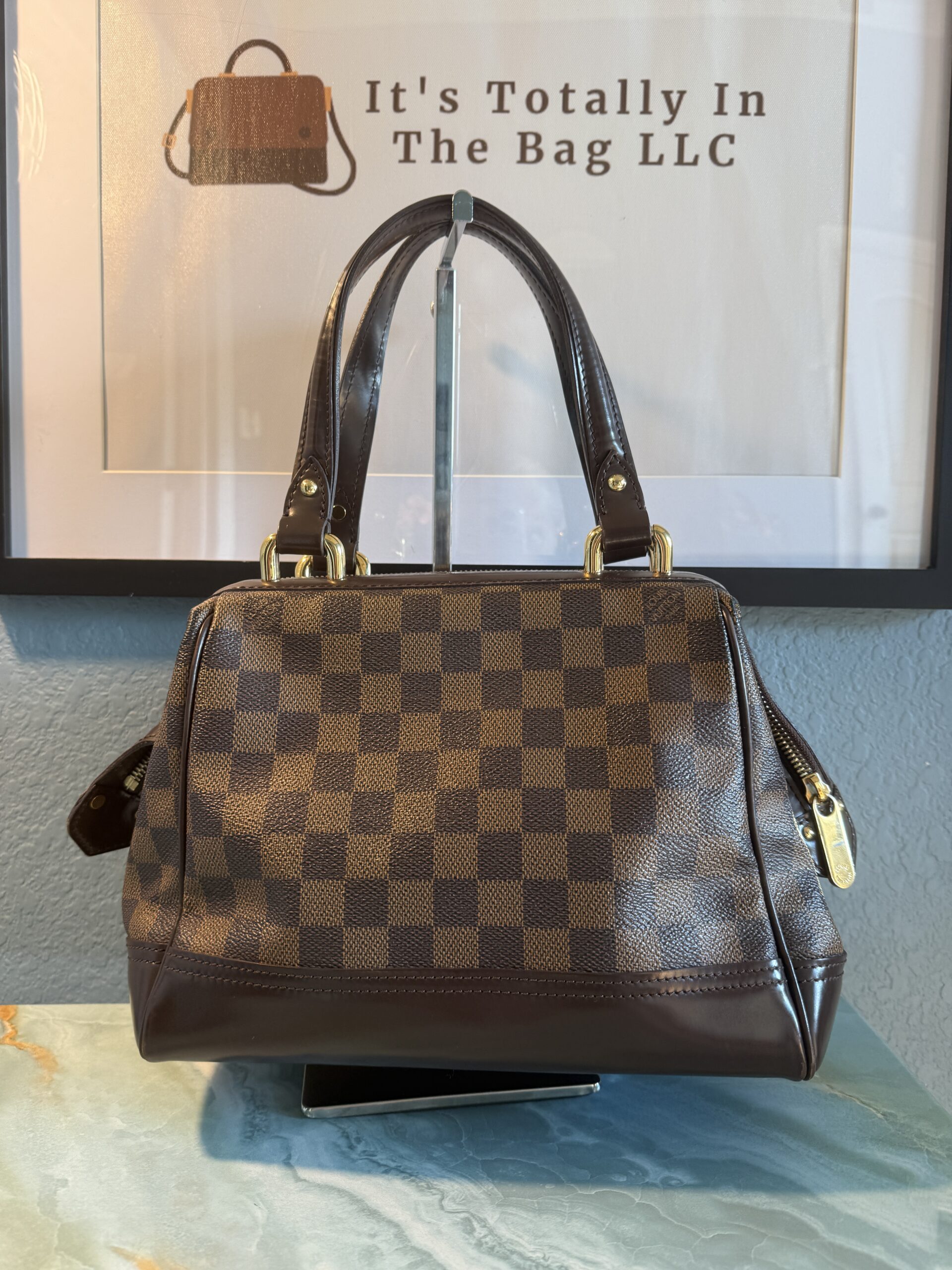 Authentic Louis Vuitton Knightsbridge with LV dustbag included - Image 12