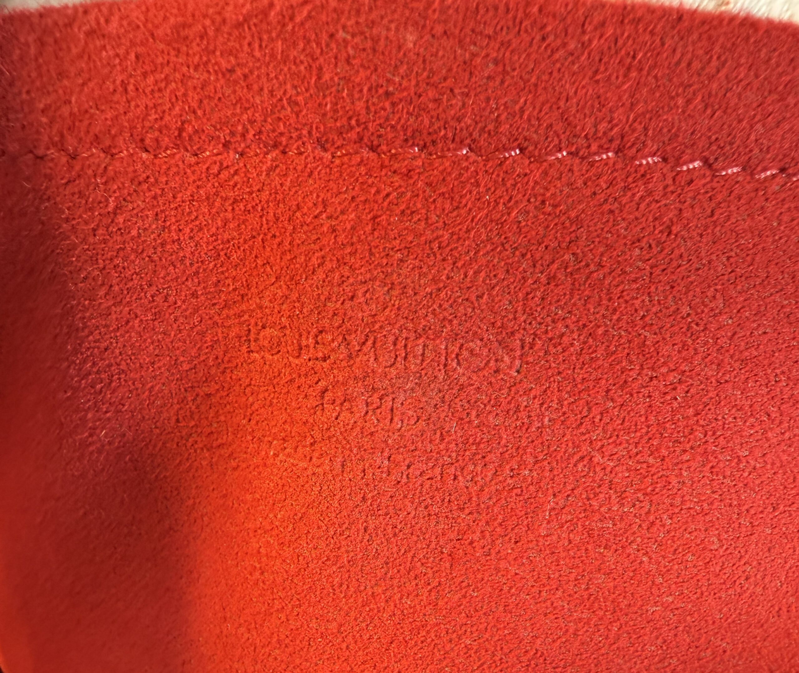 Authentic Louis Vuitton Knightsbridge with LV dustbag included - Image 31