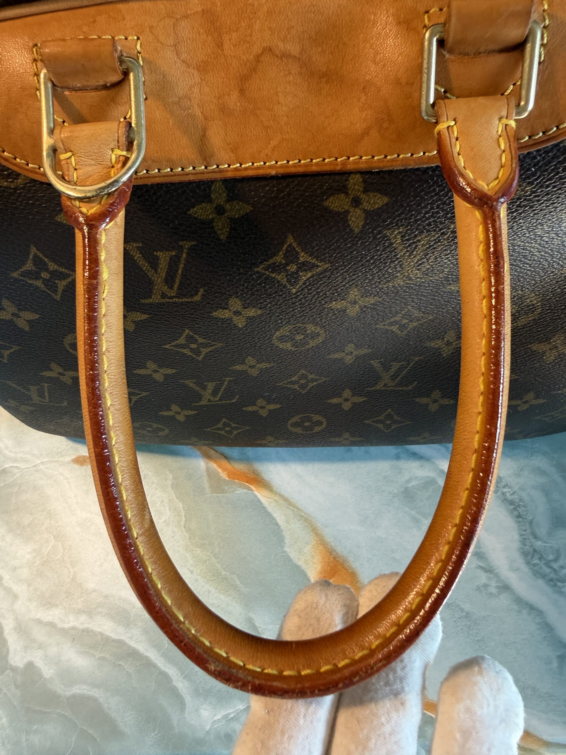 Authentic Louis Vuitton Deauville with generic crossbody chain, LV tag, and LV lock (attached with no key) - Image 12